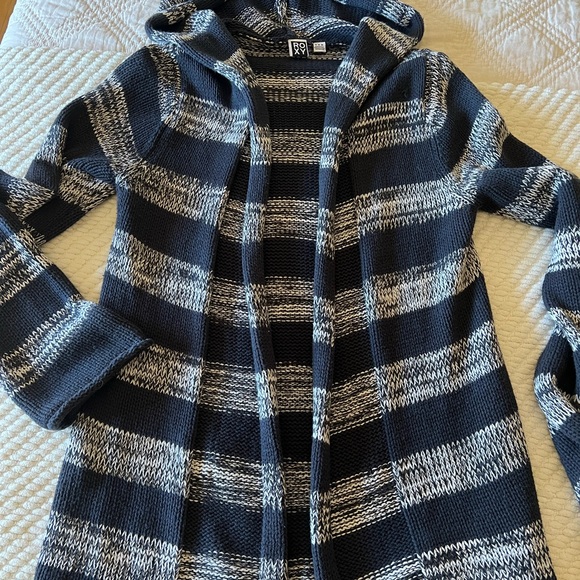 Roxy Striped Hooded Cardigan Size Medium - Picture 2 of 4